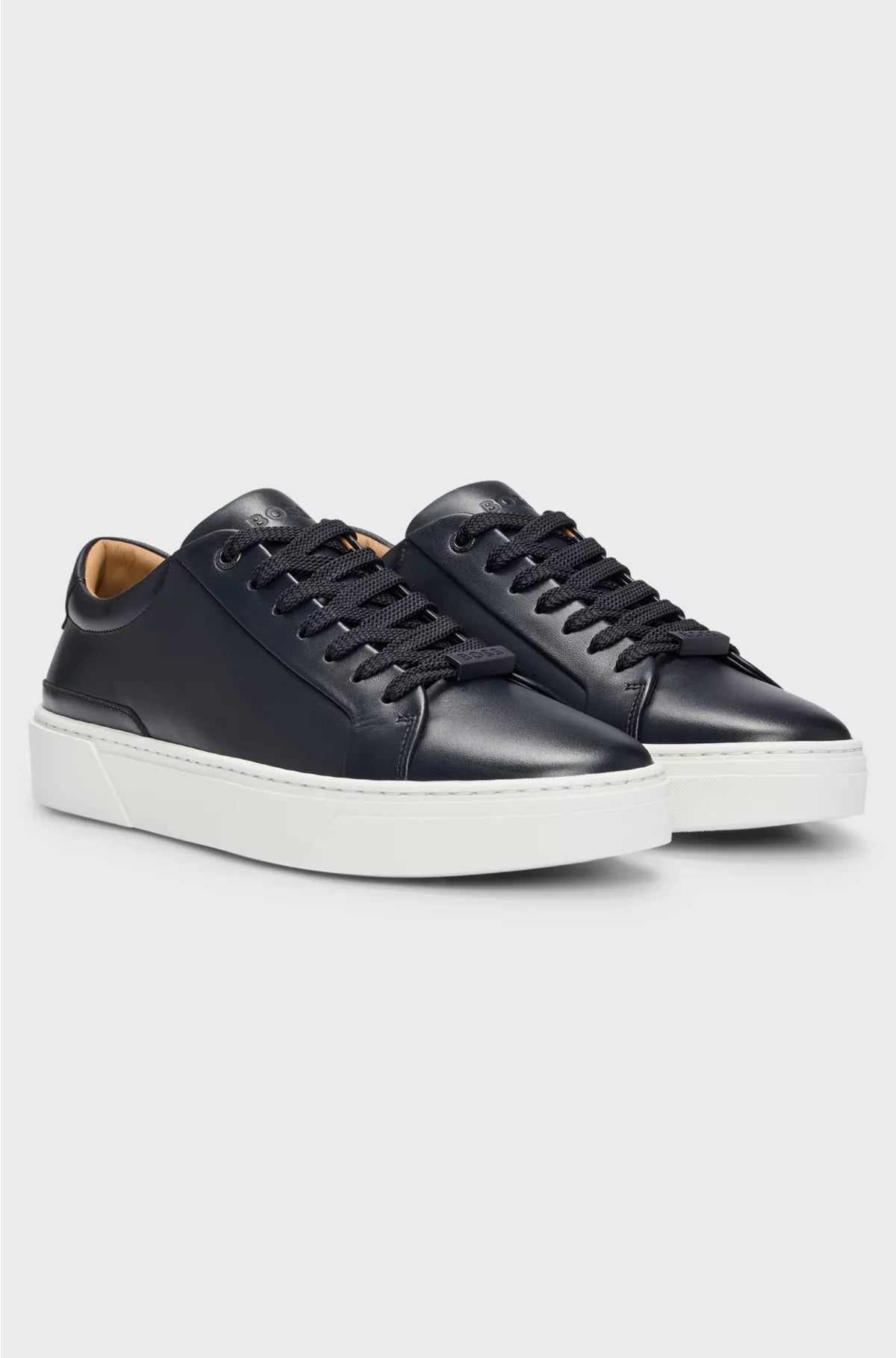 GARY TRAINERS CON TOMAIA IN PELLE