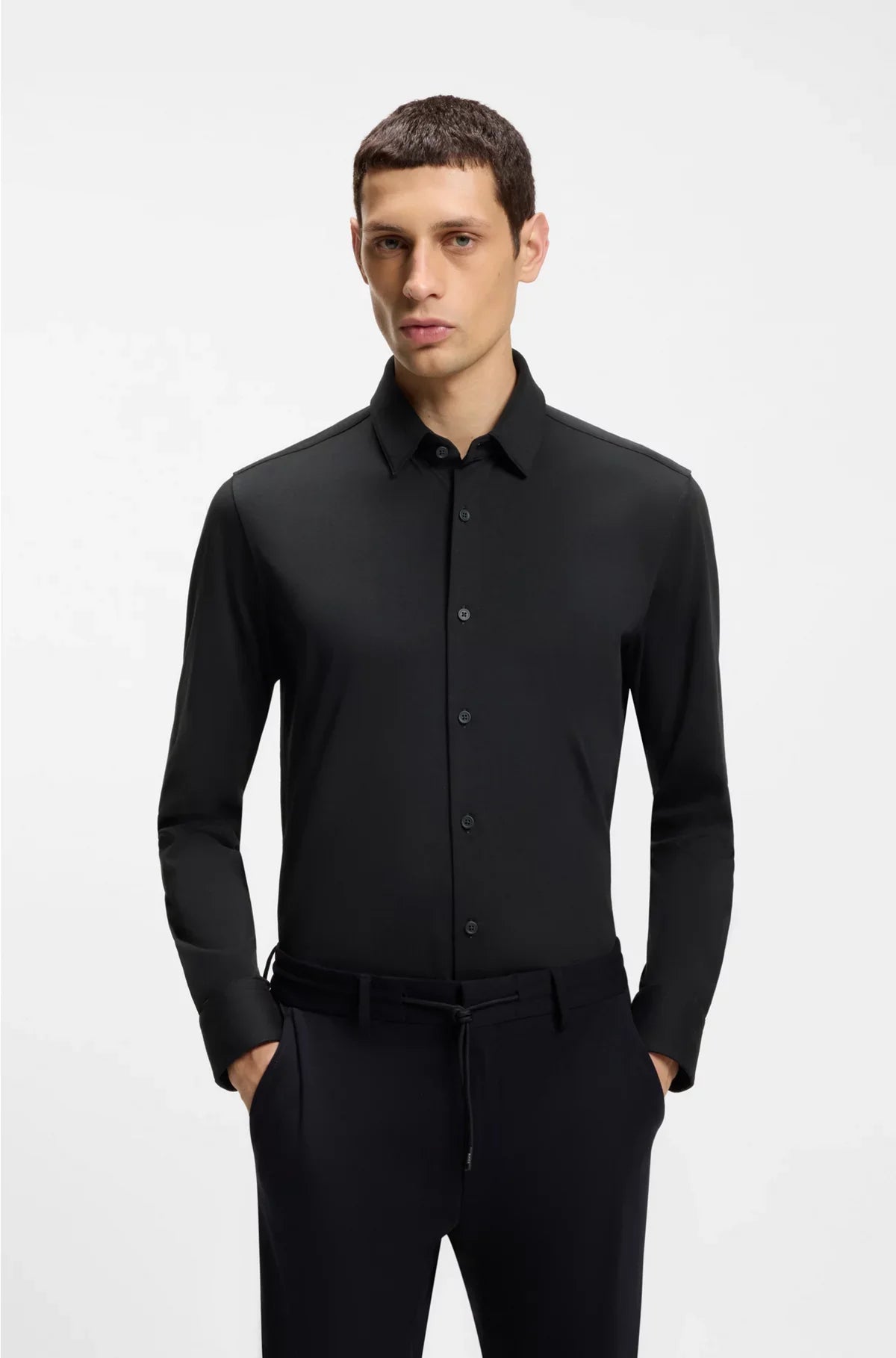 CAMICIA SLIM FIT IN MISTO COTONE ELASTICIZZATO AD ALTE PRESTAZIONI