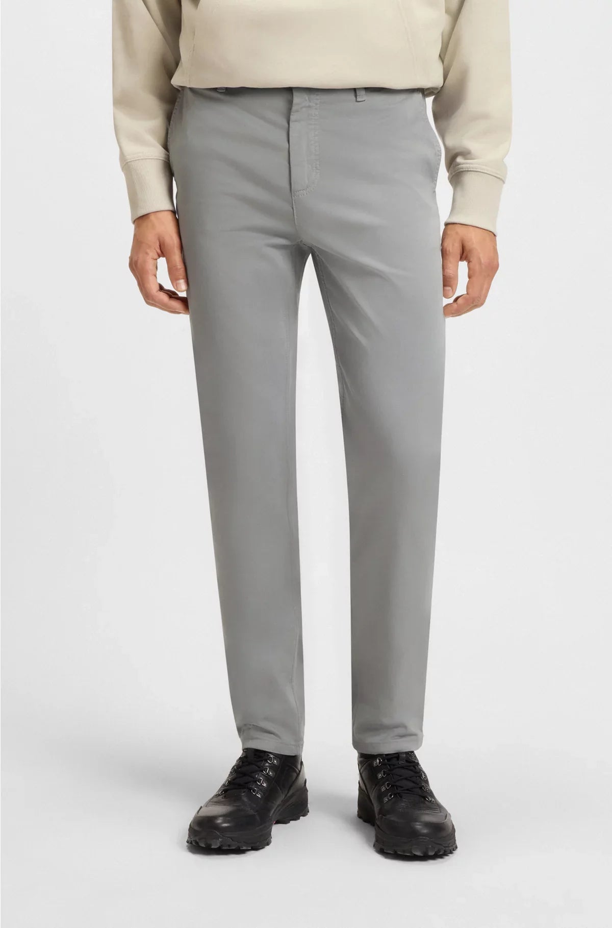 CHINO A VITA SFUMATA IN RASO DI COTONE STRETCH