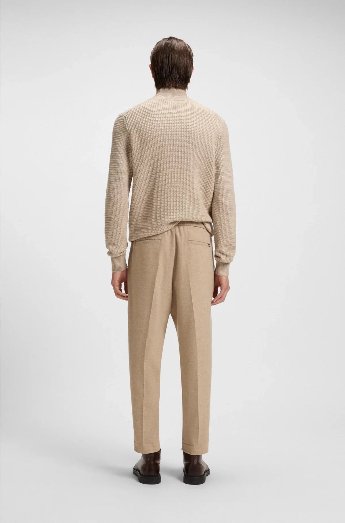 TAPERED-FIT TROUSERS IN STRETCH FLANNEL