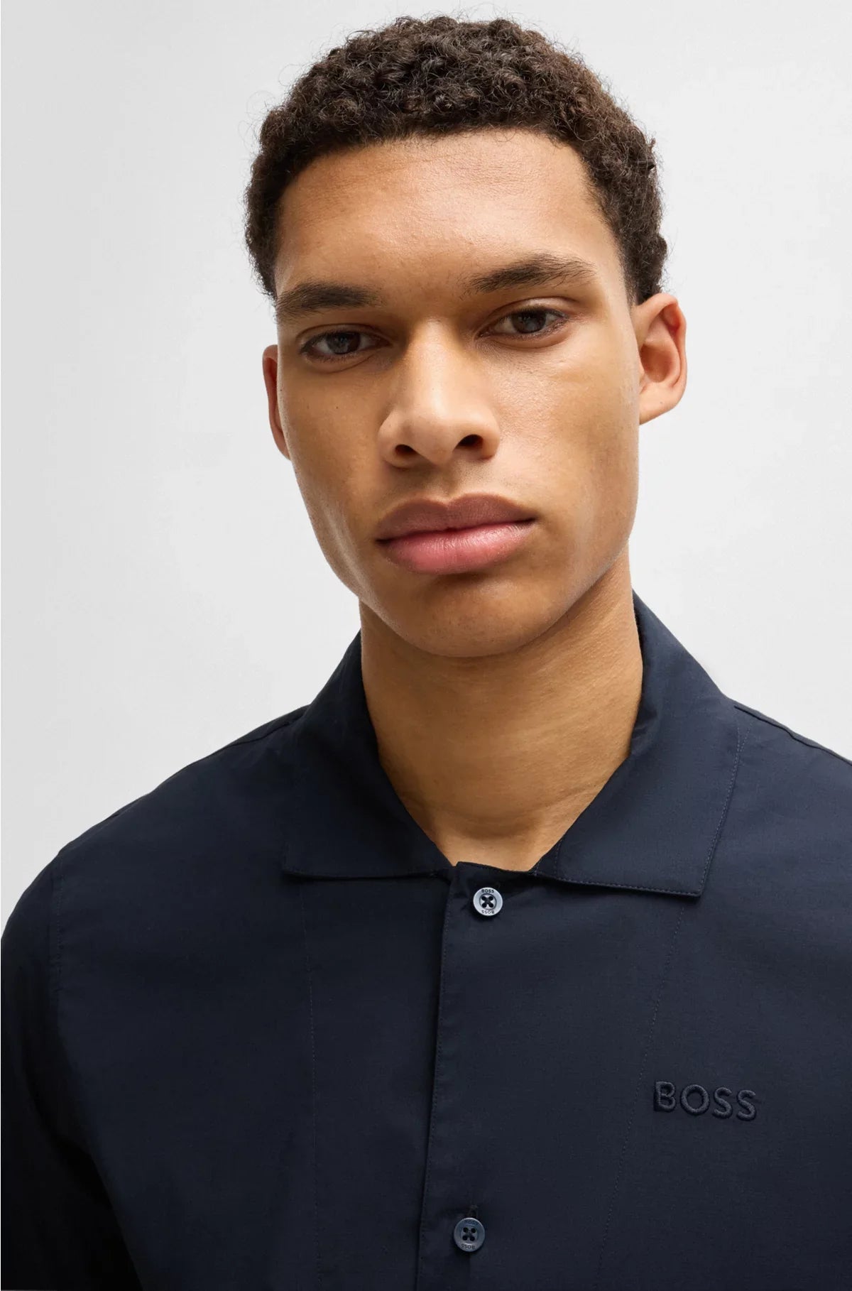 TWO-PIECE POPLIN PYJAMA SET WITH EMBROIDERED BRANDING