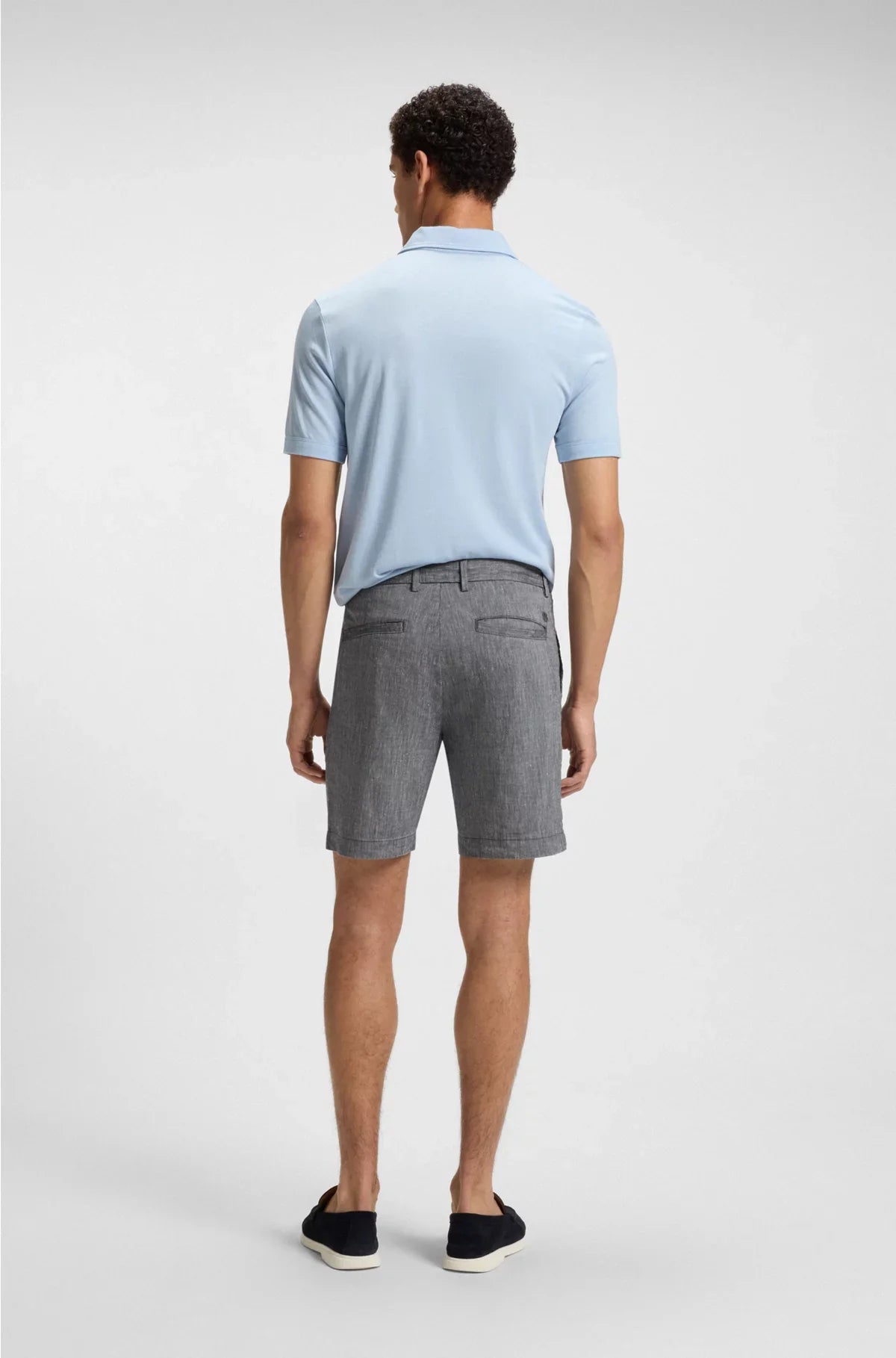 REGULAR-FIT SHORTS IN A LINEN BLEND WITH DRAWCORD