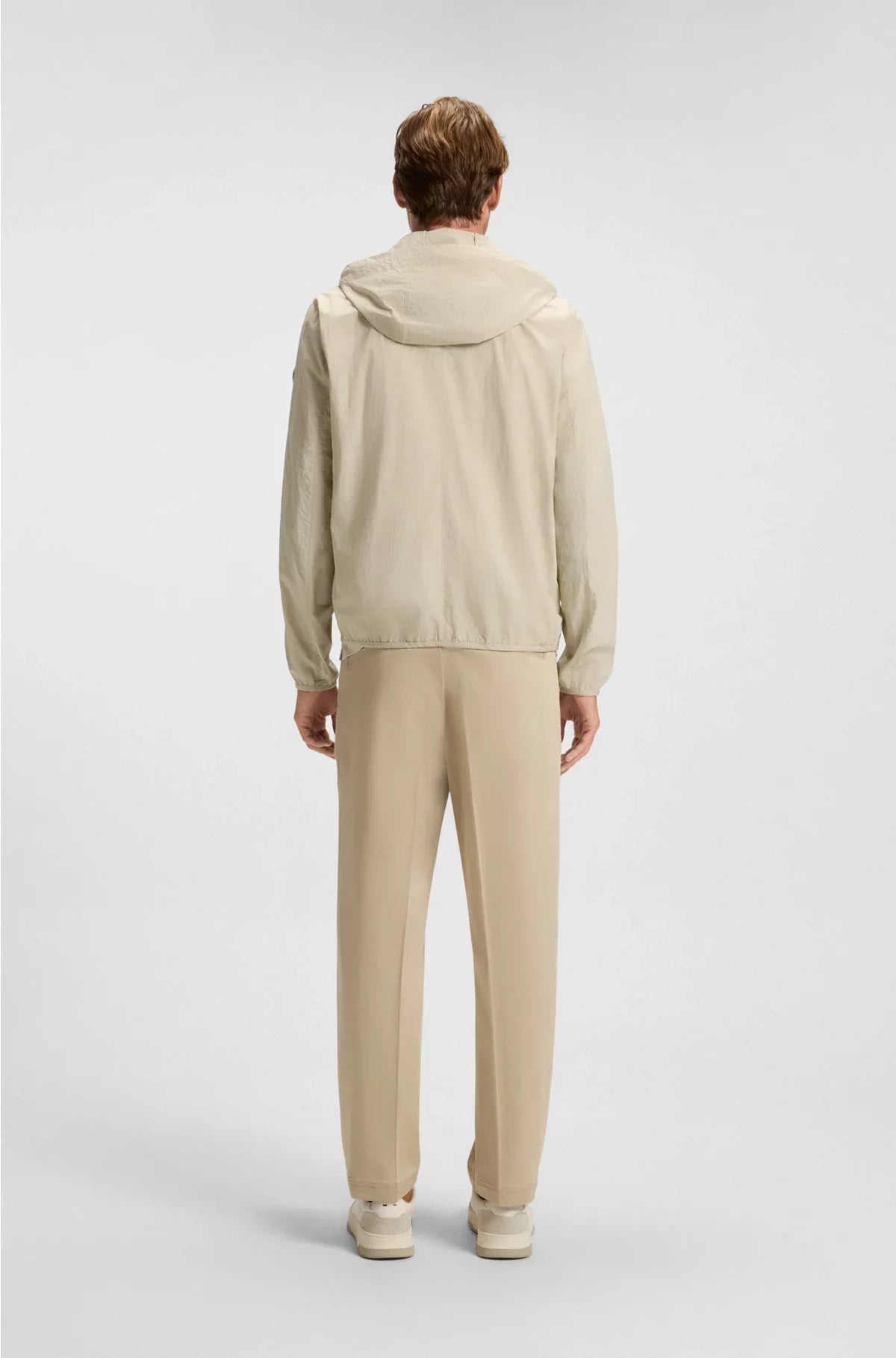 WATER-REPELLENT JACKET IN CRINKLE FABRIC WITH ADJUSTABLE HOOD