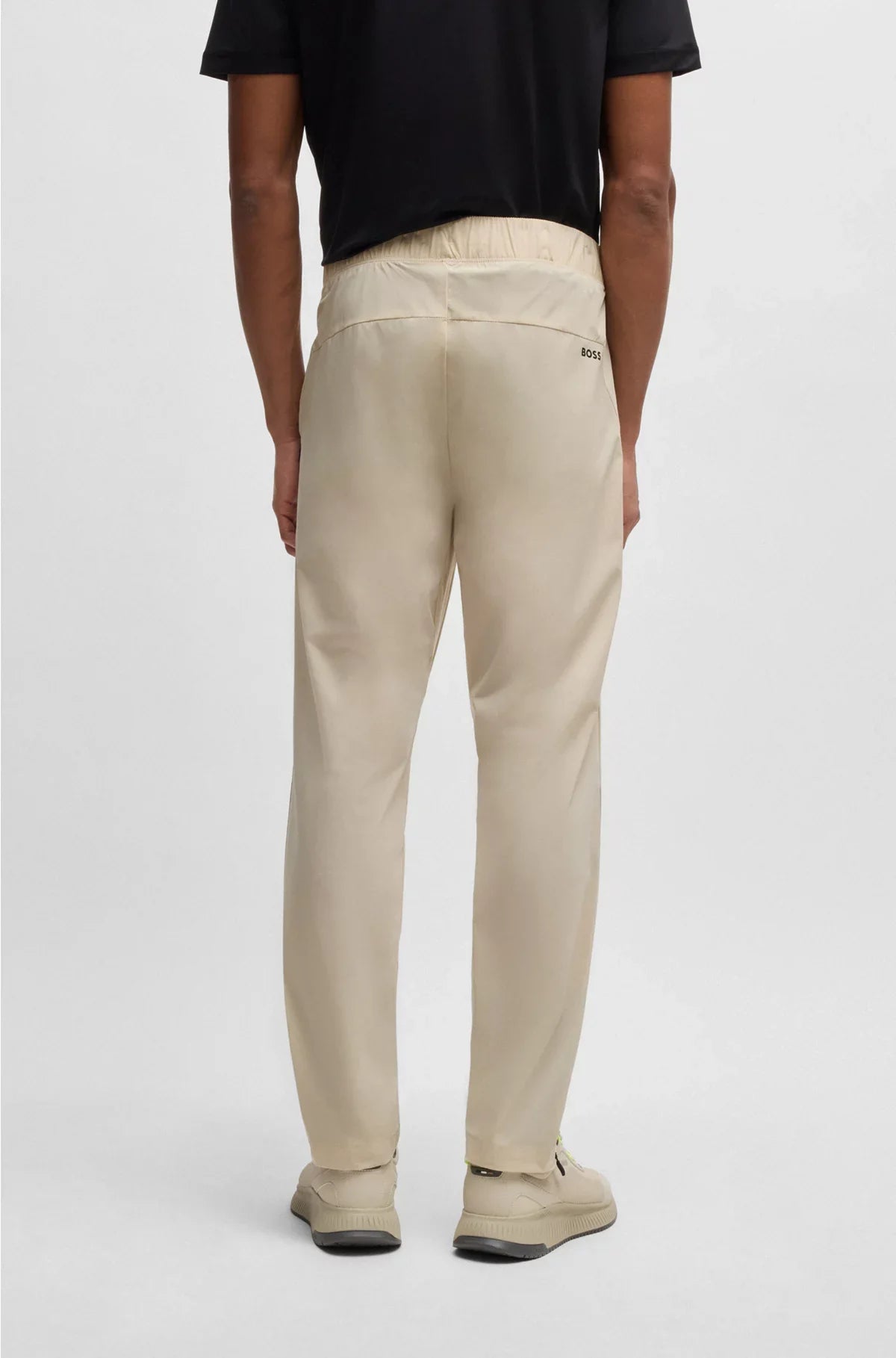 ACTIVE TROUSERS WITH FOUR-WAY STRETCH