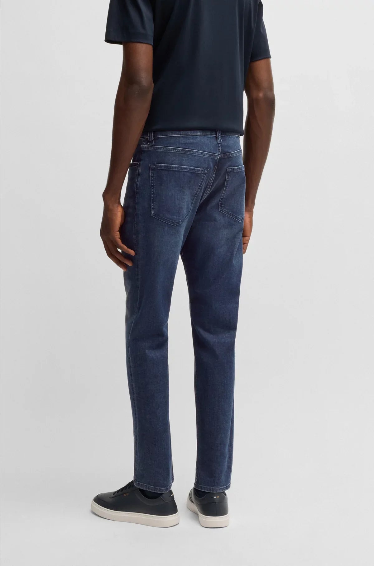 MAINE REGULAR-FIT JEANS IN THERMOREGULATING BLUE DENIM
