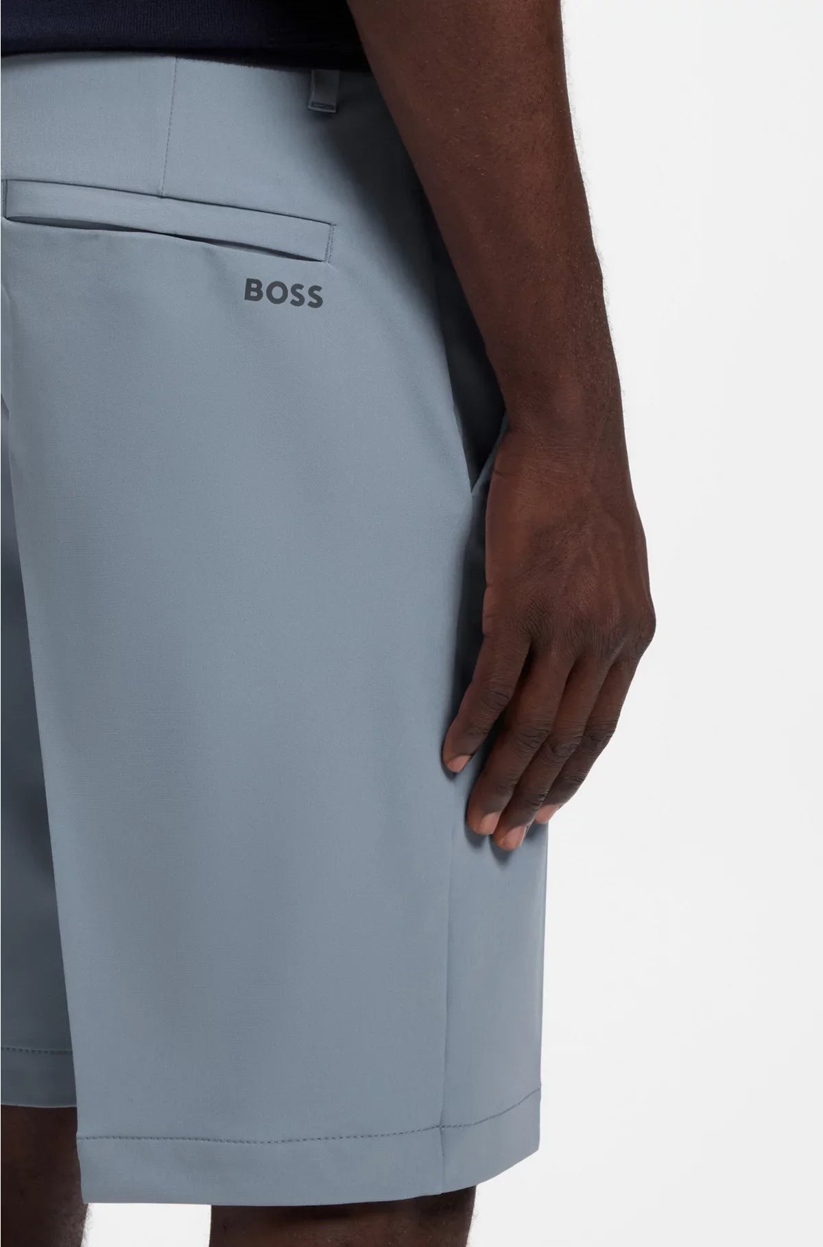 SHORTS SLIM-FIT IN TESSUTO ELASTICIZZATO IDROREPELLENTE