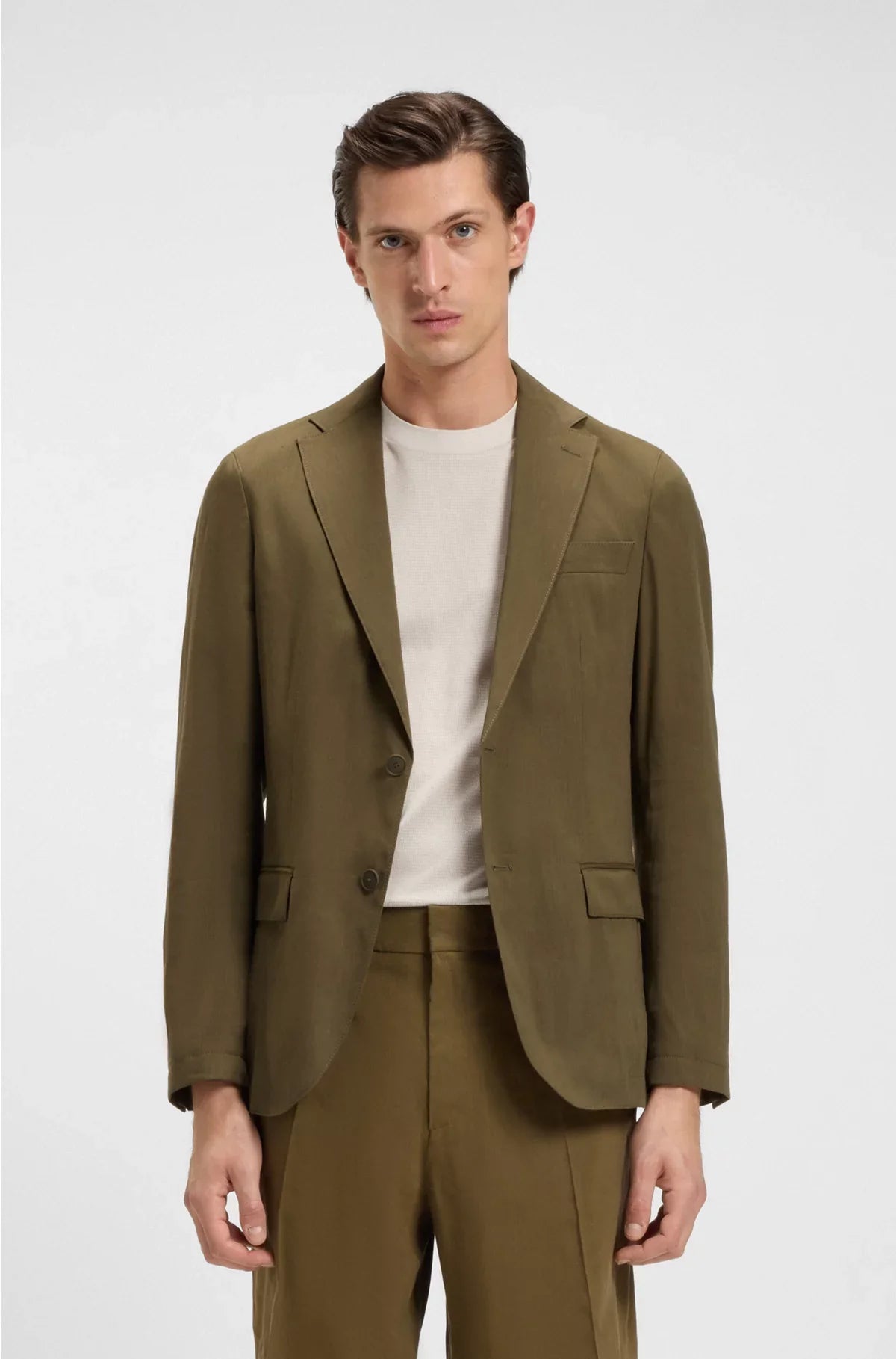 MODERN-FIT MACHINE-WASHABLE SUIT JACKET IN A STRETCH-LINEN BLEND