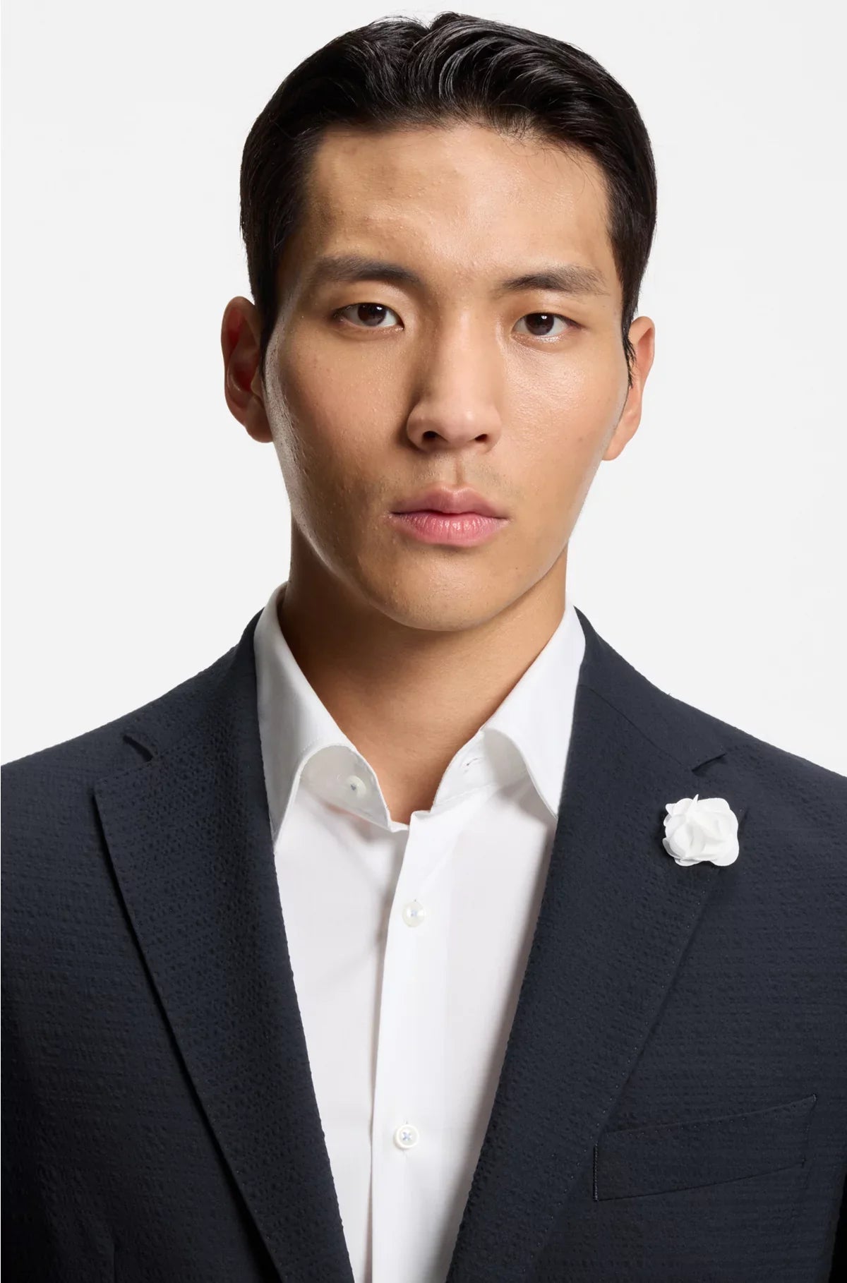 SLIM-FIT BLAZER IN STRETCH SEERSUCKER