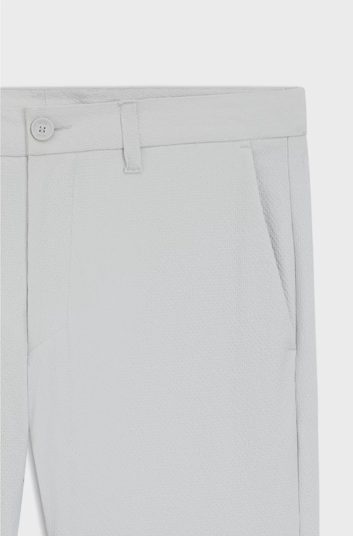SLIM-FIT CHINOS IN STRETCH SEERSUCKER