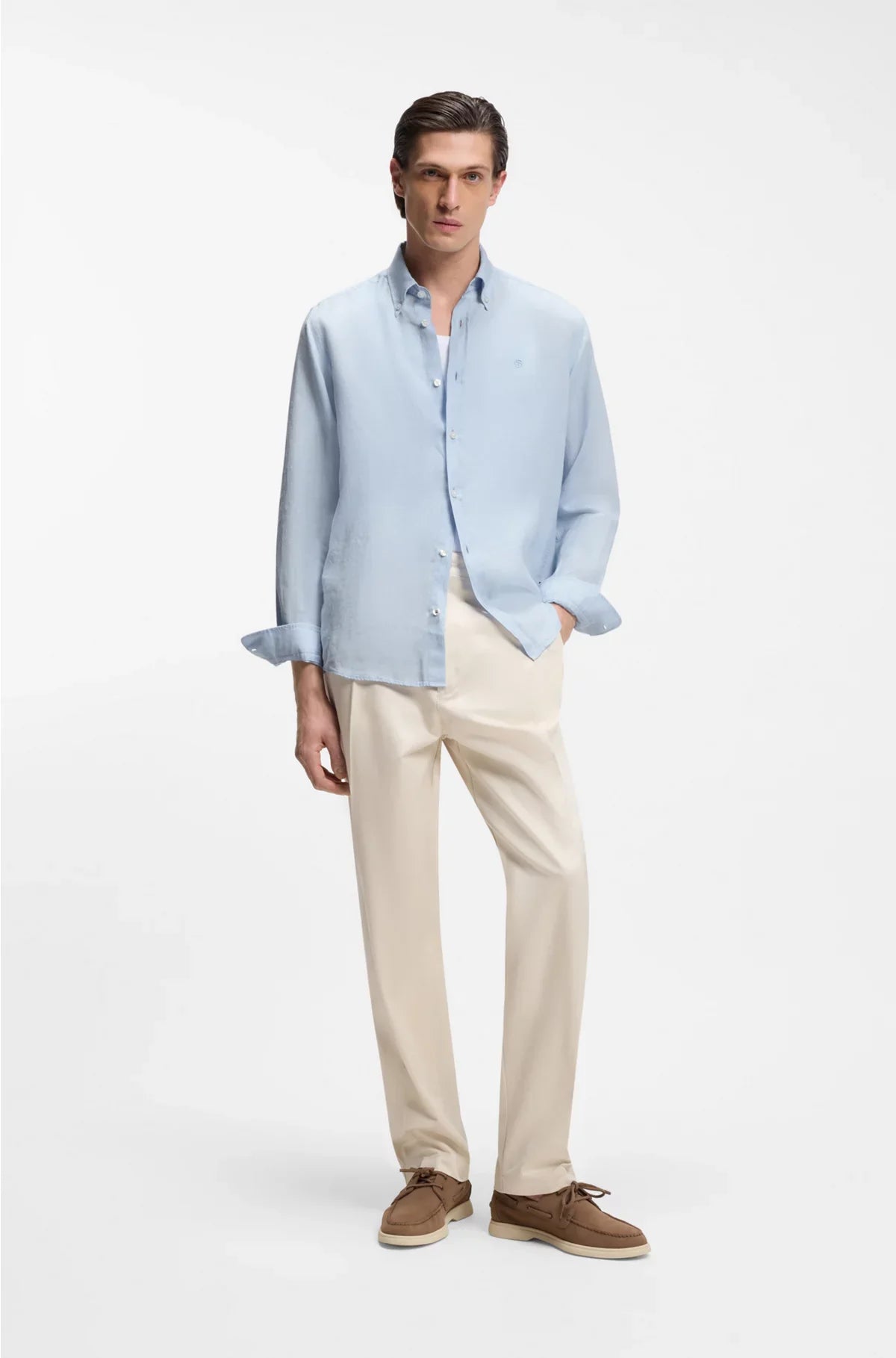 SLIM-FIT SHIRT IN LINEN