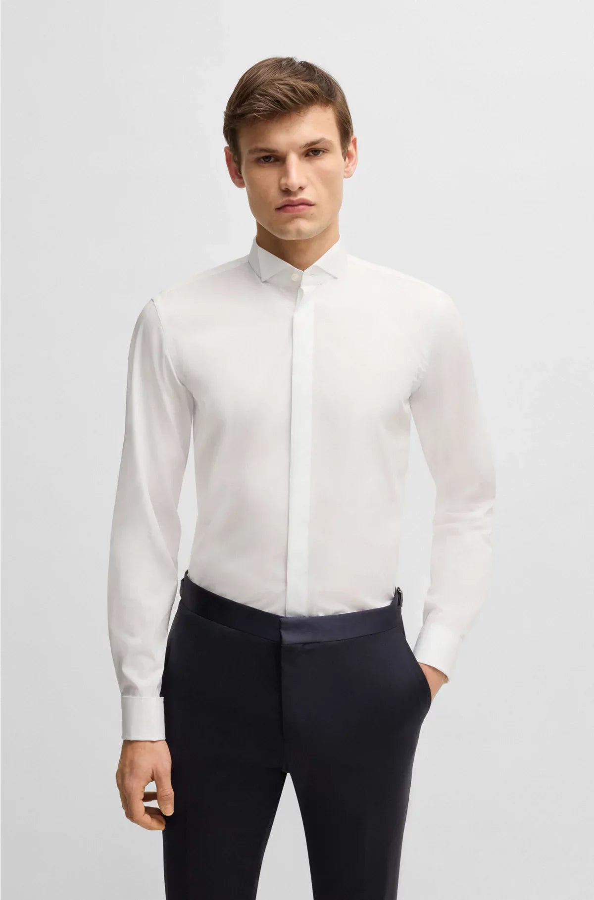 SLIM-FIT DRESS SHIRT IN EASY-IRON COTTON POPLIN