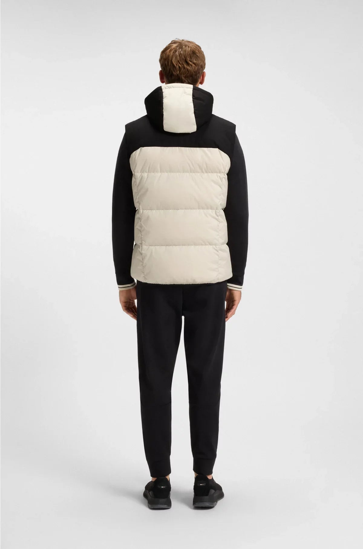 WATER-REPELLENT HOODED GILET WITH DOWN FILLING