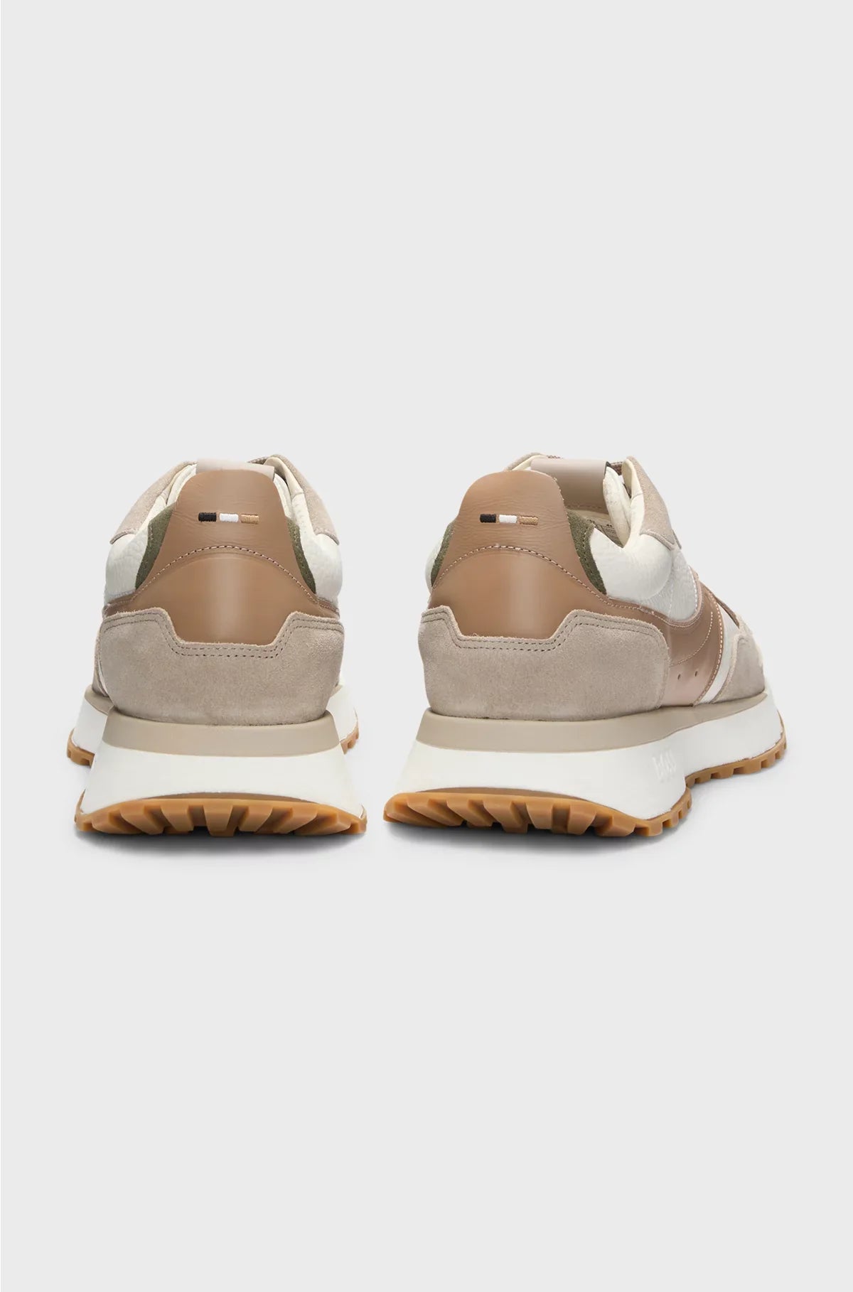 SNEAKERS IN PELLE BOTTALATA CON SUOLA DI SUPPORTO