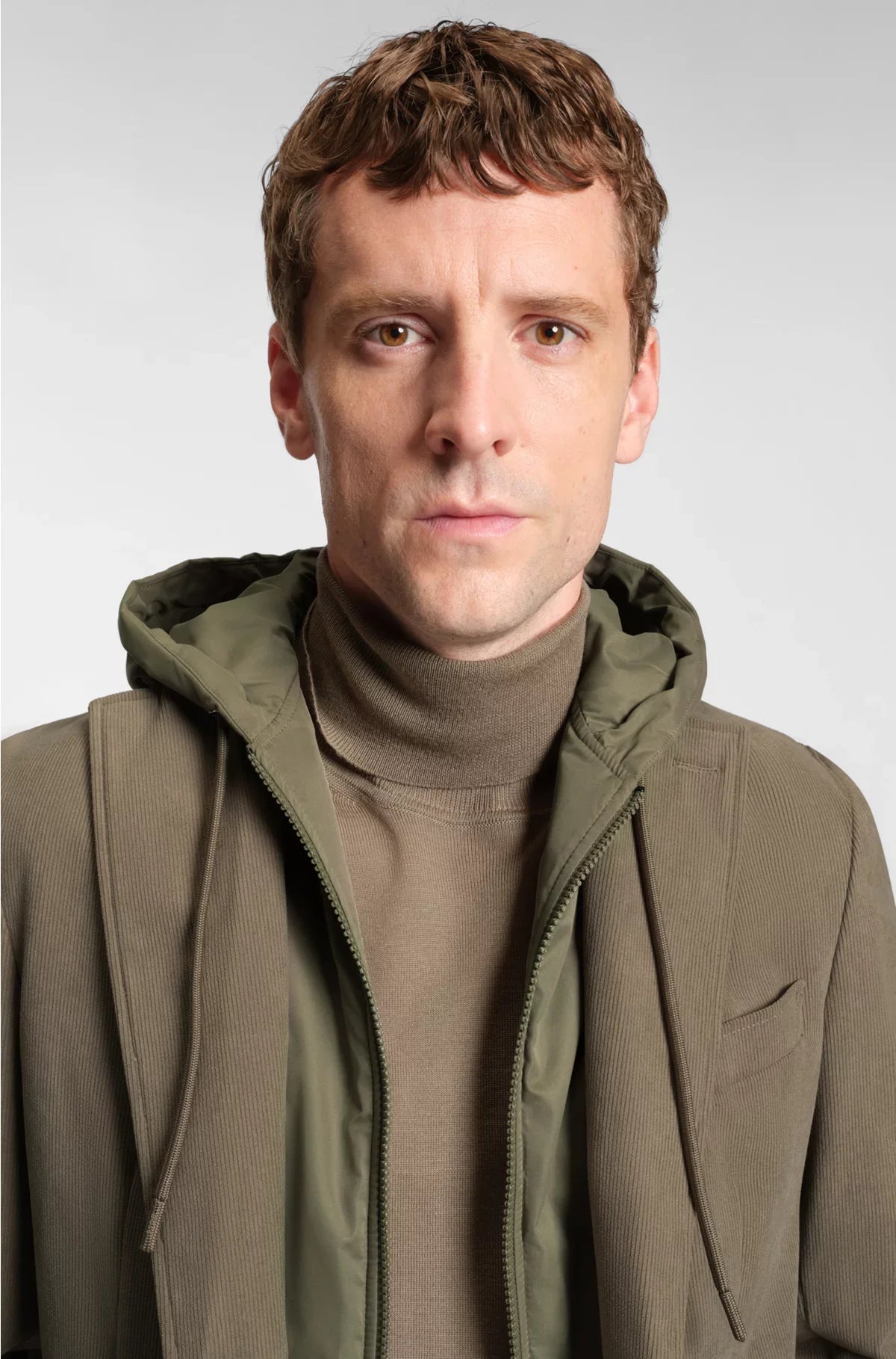 SLIM-FIT JACKET WITH INTEGRATED HOODIE