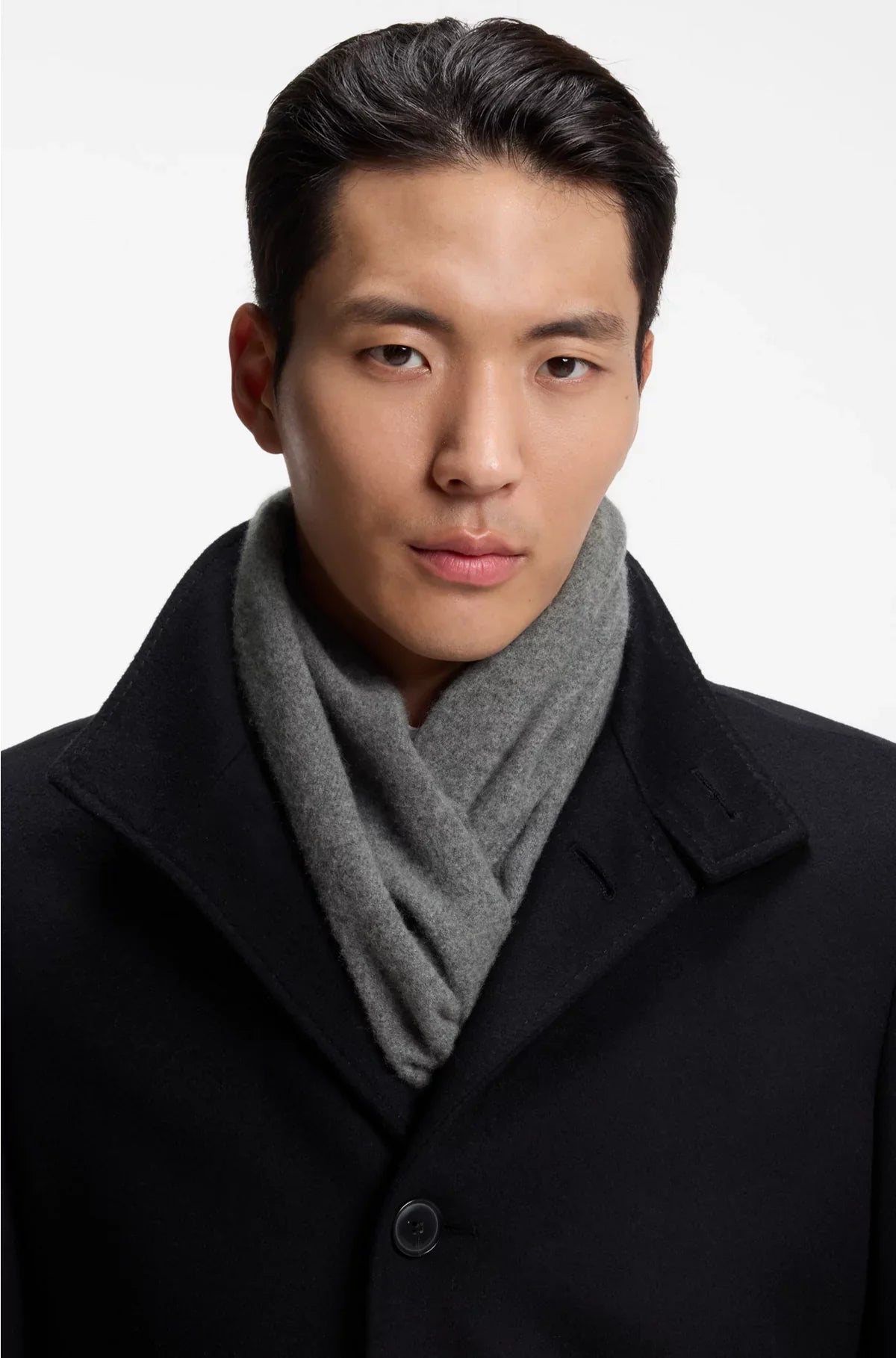CASHMERE SCARF WITH TWISTED FRINGES
