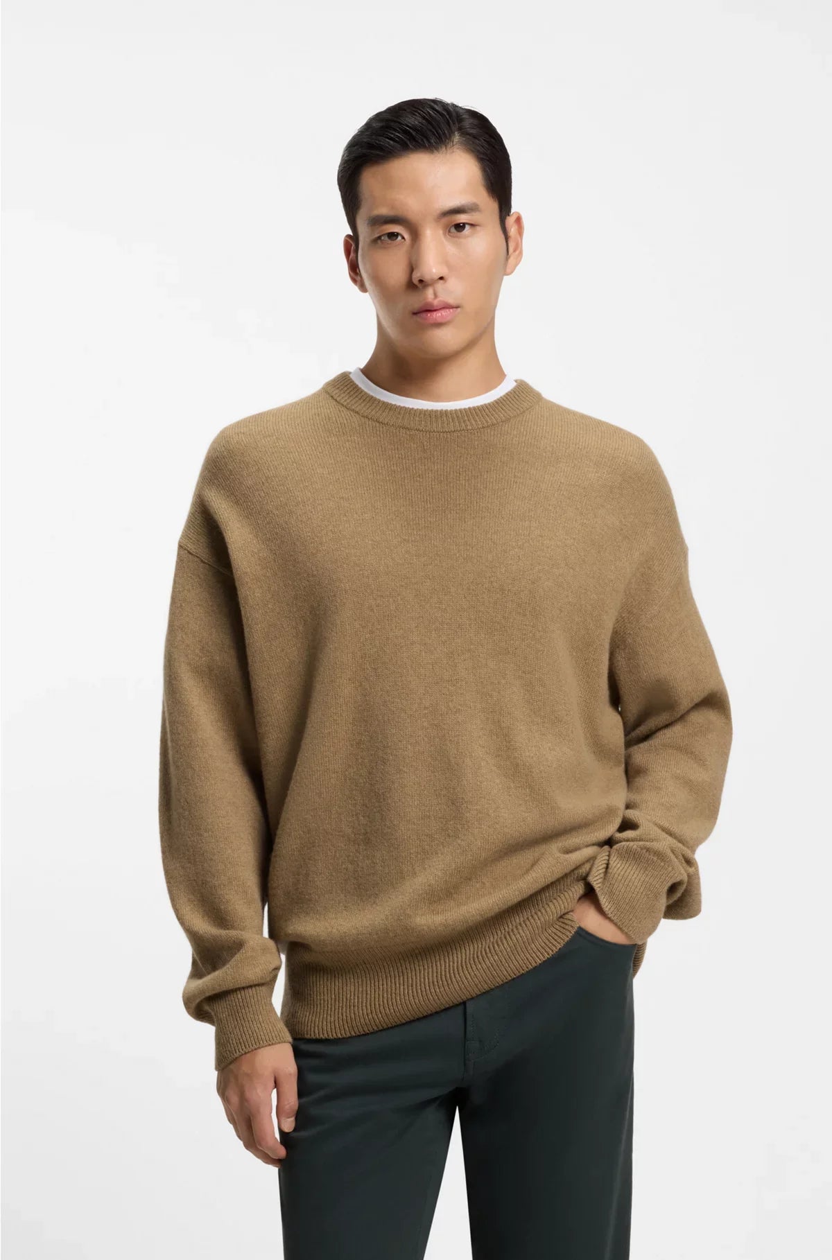 RELAXED-FIT SWEATER IN VIRGIN WOOL