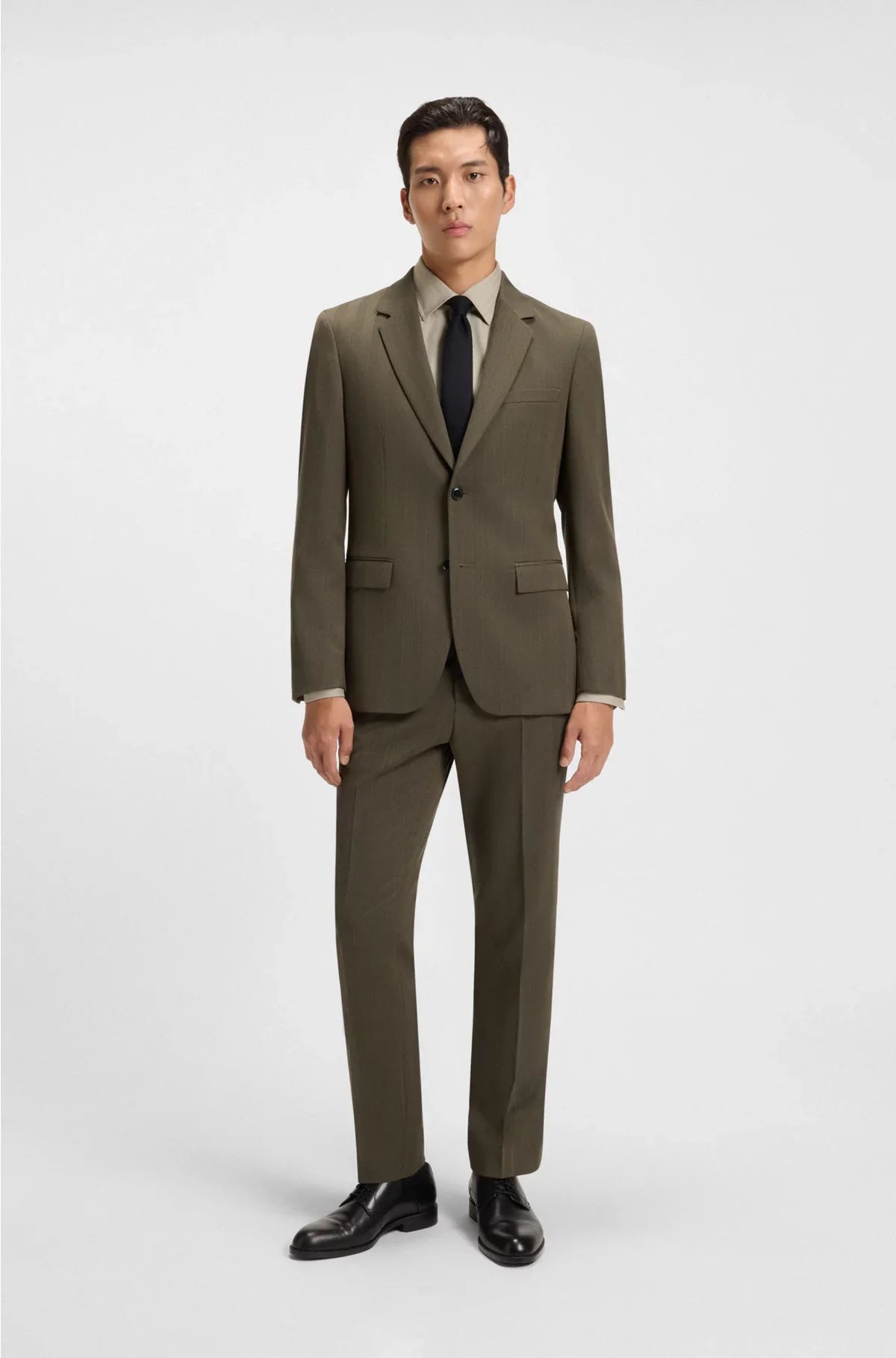 TWO-PIECE SLIM-FIT SUIT IN A HERRINGBONE WOOL BLEND