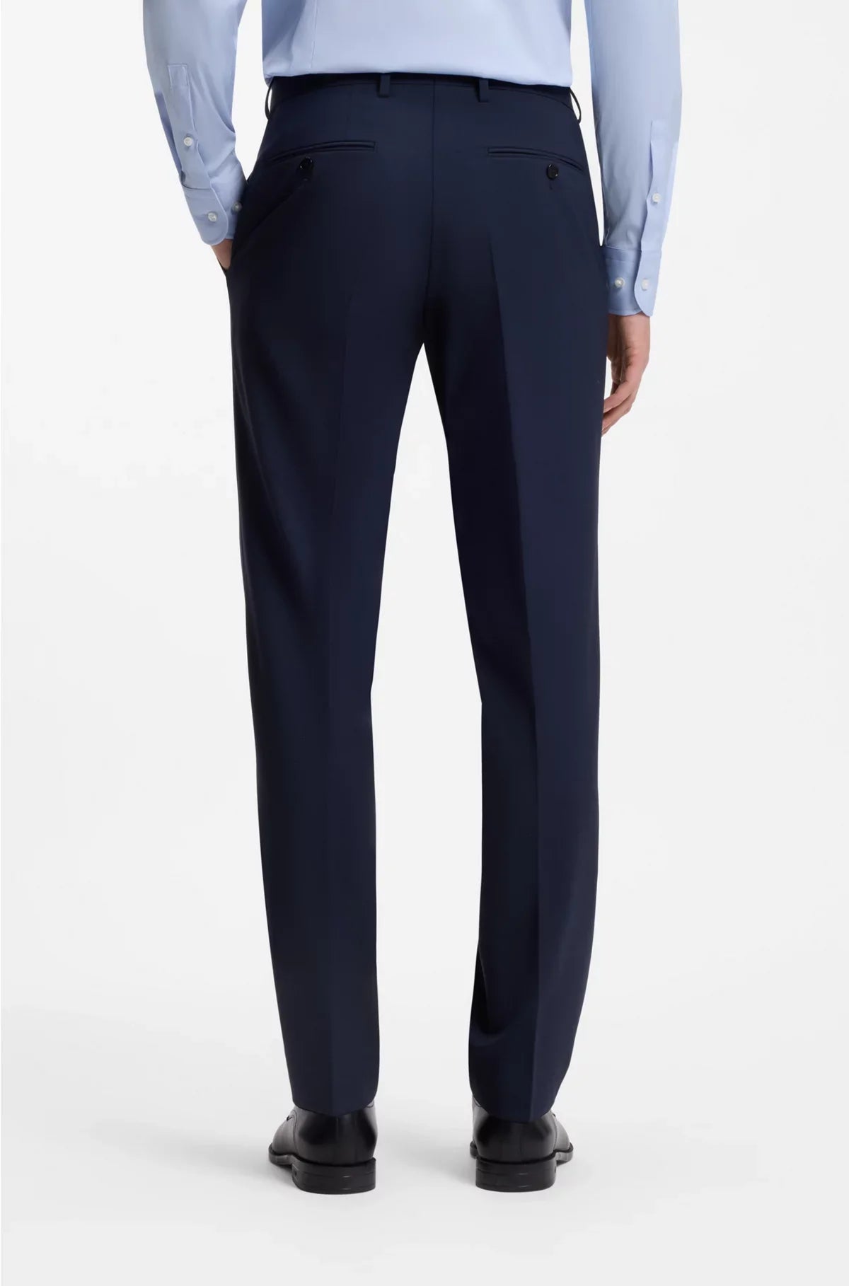 REGULAR-FIT SUIT IN STRETCH VIRGIN WOOL