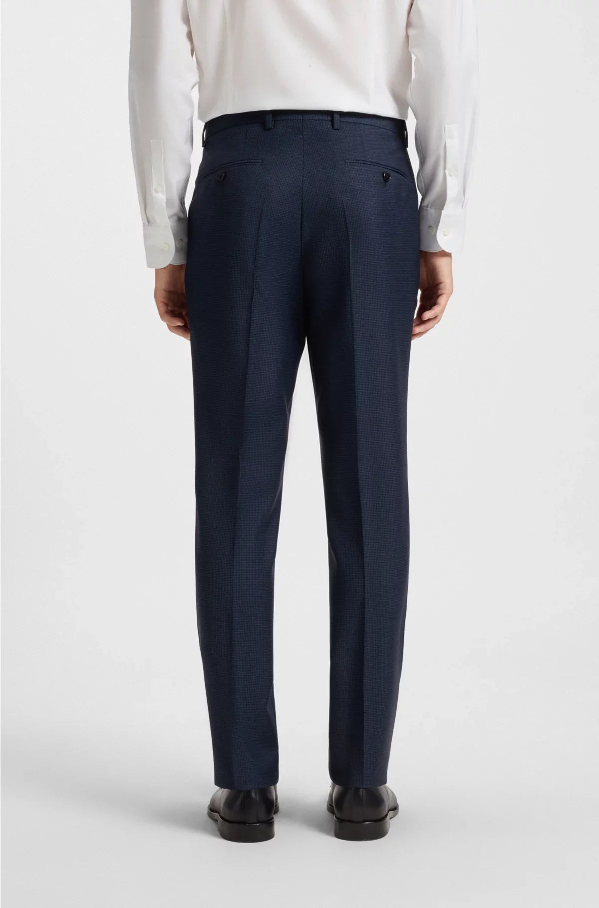TWO-PIECE REGULAR-FIT SUIT IN VIRGIN WOOL