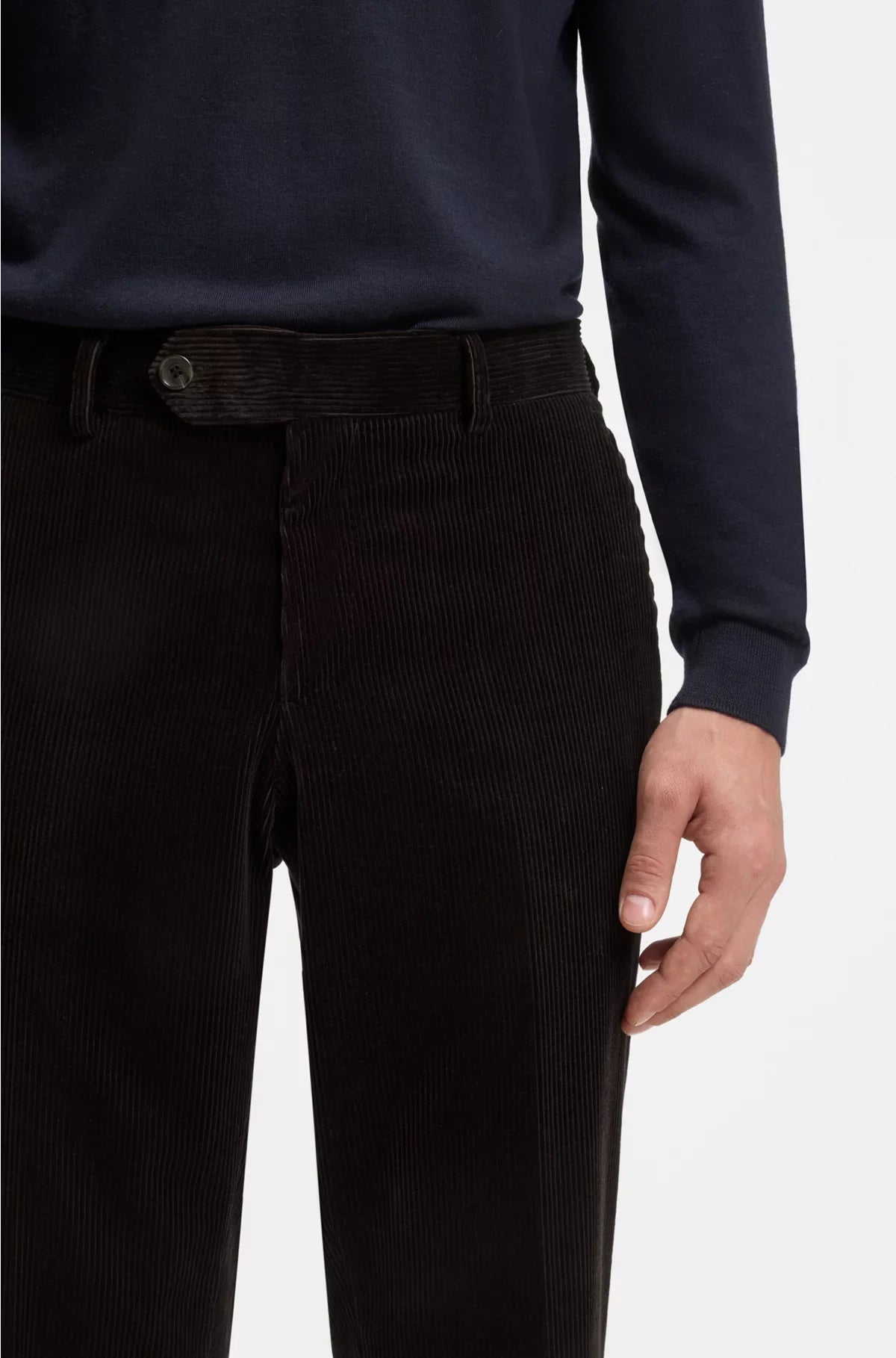 PLEAT-FRONT TROUSERS IN STRIPED COTTON