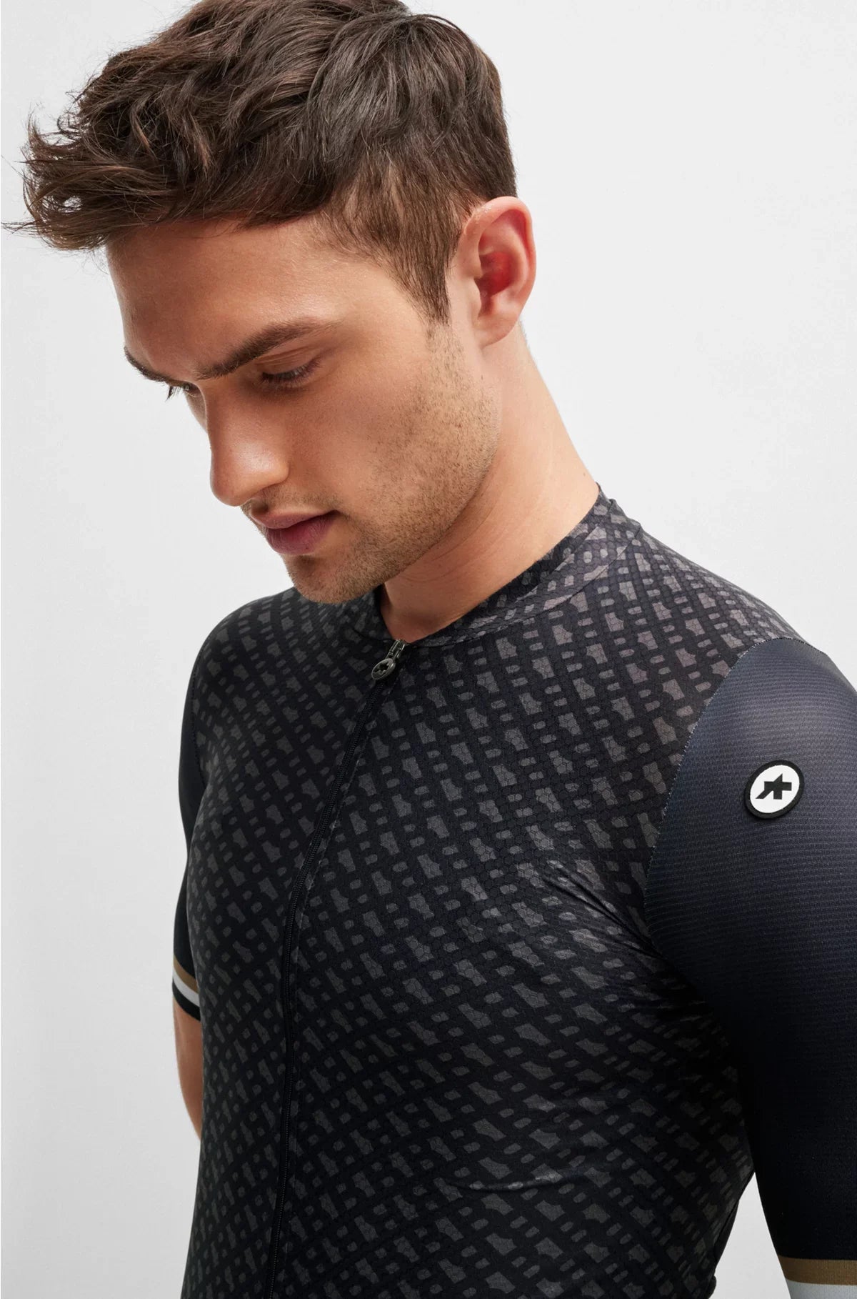 TRAINING JERSEY WITH BREATHABLE QUICK-DRY FRONT