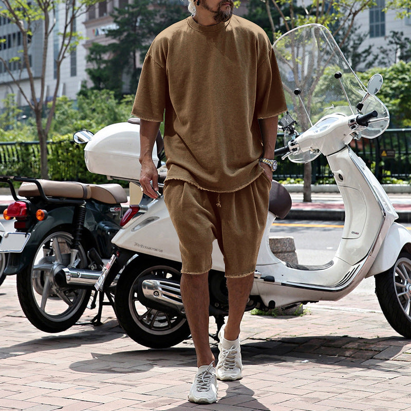Completo da uomo due pezzi casual tinta unita con pantaloncini