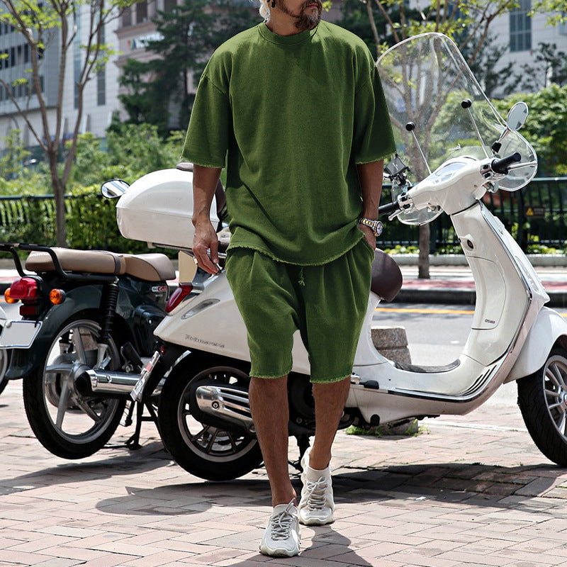 Completo da uomo due pezzi casual tinta unita con pantaloncini