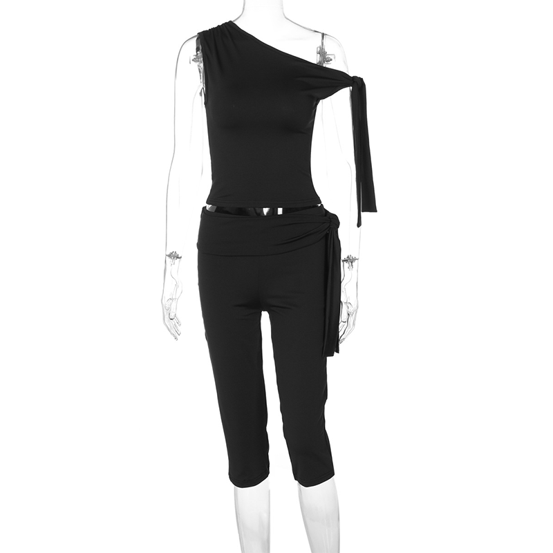 One-Shoulder Top & Capri Pants 2-Piece Set